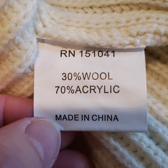 Ivory Sweater with Black Trim - Picture 6 of 7